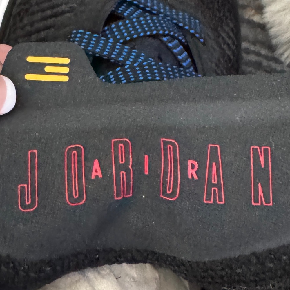 Jordan Kids Sneakers Black with Blue and Yellow Details - Picture 8 of 10